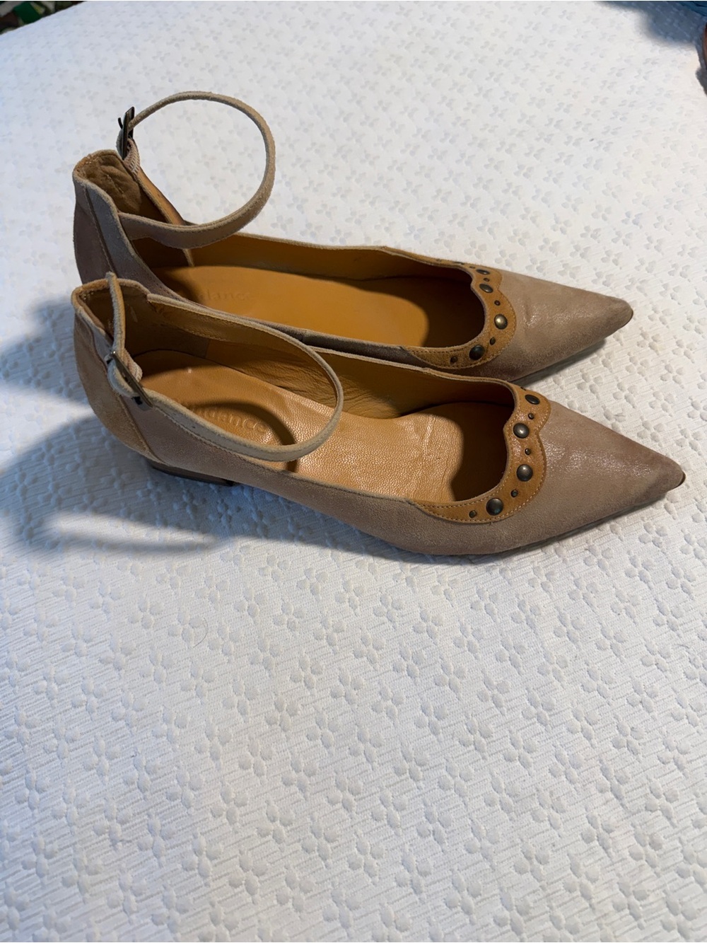 Sundance Pointed Toe Ankle Strap low block Heel 7.5